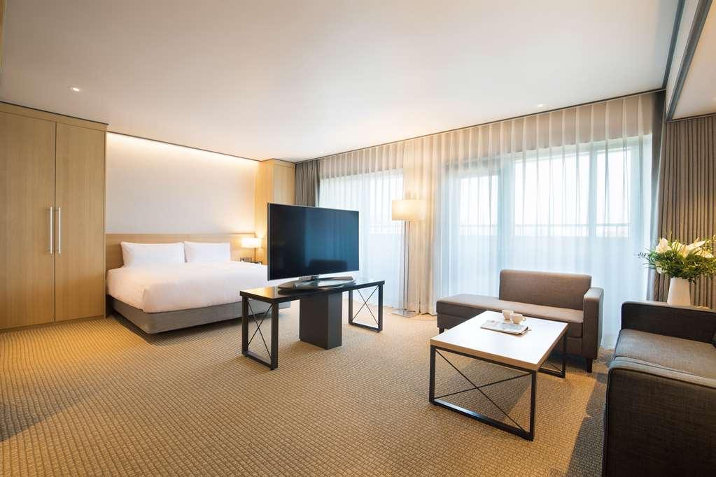 Orakai Cheonggyesan Hotel, BW Premier Collection Seul Quarto foto